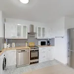 Chic And Spacious With Parking 公寓 圣日耳曼昂莱